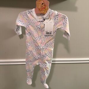 Très Beau et Belle Pima Cotton Floral Sleeper NWT 0-3M Baby Footed Pajamas